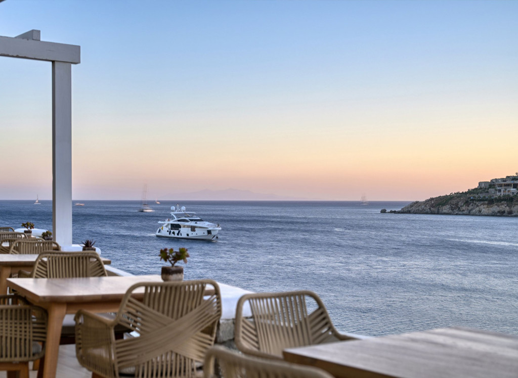 Phos Restaurant