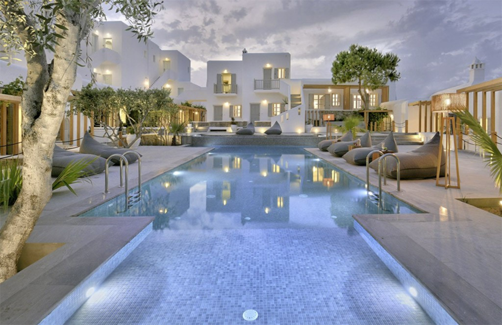 Petinos Hotels